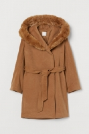 Manteau à capuche 34.99 €