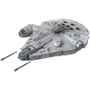 HASBRO Vaisseau Deluxe Faucon Millenium et figurine Han Solo Starwars