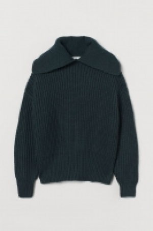 Pull côtelé avec col 13.99 €