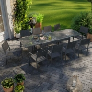  729.00 €