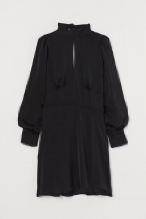 Robe avec dos ouvert 11.99 €