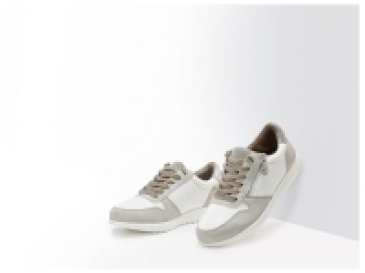 Sneakers femme ou homme 13.99 €