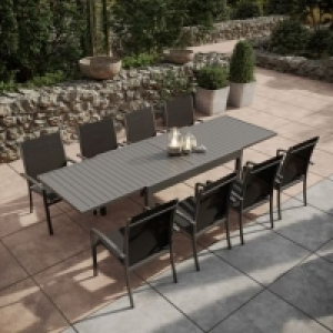   809.00 €