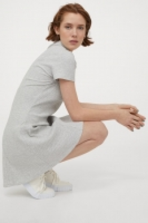 Robe de tennis 7.99 €