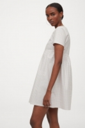 Robe courte 6.99 €