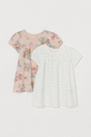 Lot de 2 robes en coton 3.99 €