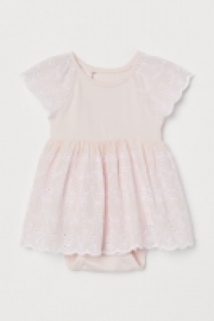 Robe avec broderie anglaise 3.99 €