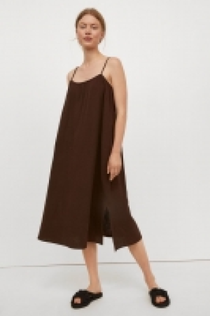 Robe fendue 12.99 €