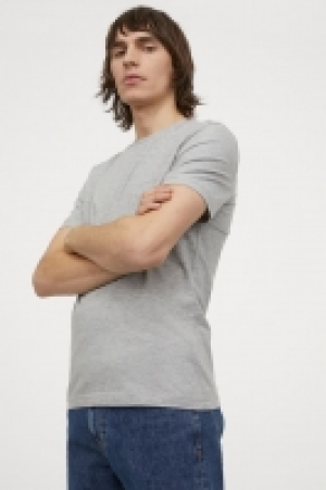 T-shirt Slim Fit 3.99 €