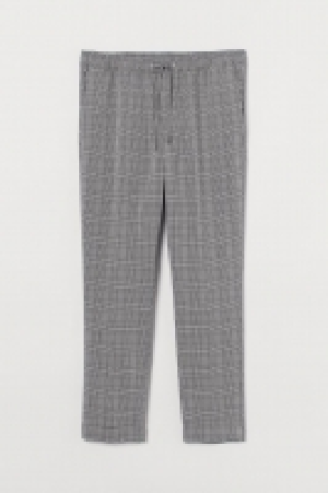 Pantalon jogger Slim Fit 12.99 €