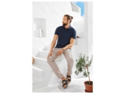 Pantalon chino 9.99 €