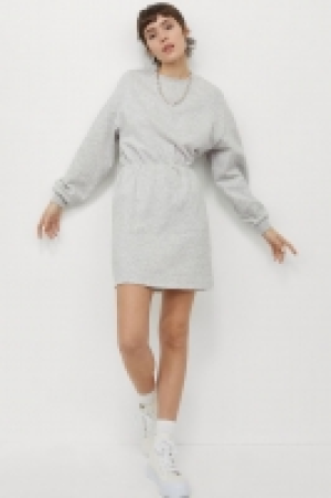 Robe en molleton 6.99 €