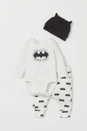 Ensemble 3 pièces en jersey 7.99 €