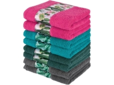 Serviette de douche ou serviettes de toilette en éponge 5.99 €