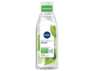 Nivea Naturally Good eau tonique rafraîchissante