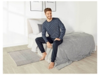 Pyjama 9.99 €