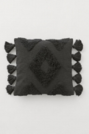 Housse de coussin à pompons 17.99 €