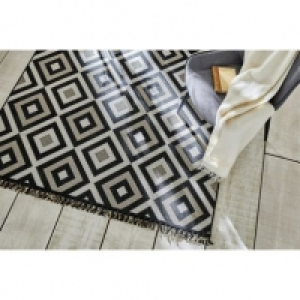 VIAGGIO Noir 79.99 €