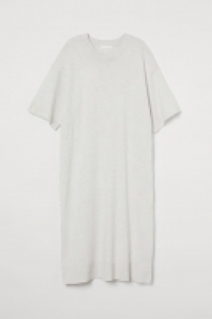 Robe en maille fine 9.99 €