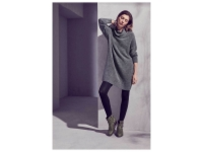 Robe pull 9.99 €