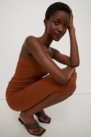 Robe tube sans coutures 8.99 €