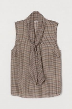 Top avec détail noué 11.99 €