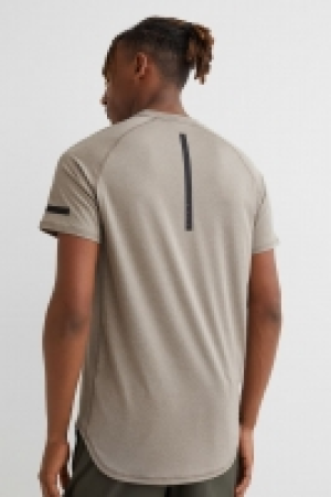 T-shirt training Loose Fit 9.99 €