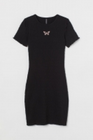 Robe à smocks 8.99 €