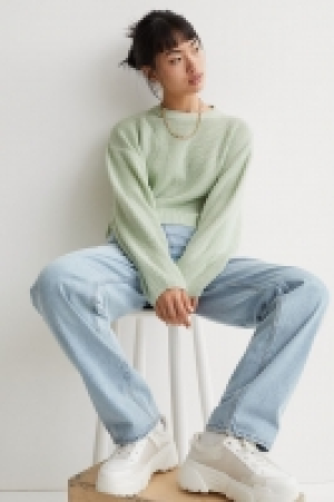 Pull en maille côtelée 8.99 €