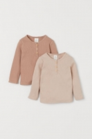Lot de 2 T-shirts 10.99 €