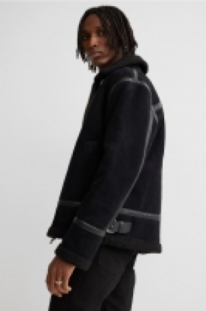 Veste doublée de tissu peluche 32.99 €
