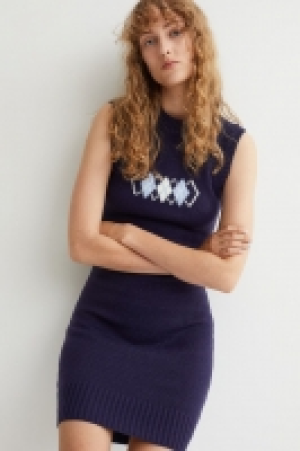 Robe sans manches en maille 8.00 €