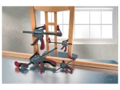 Serre-joints à une main 7.99 €