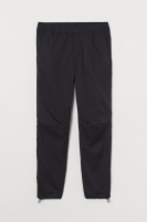 Pantalon jogger Slim Fit 14.99 €