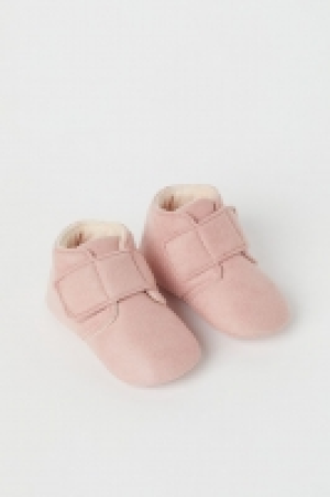 Chaussons 7.99 €