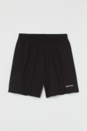 Short taille haute 3.99 €