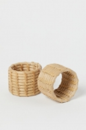 Lot de 2 ronds de serviette 3.99 €
