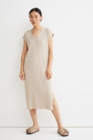 Robe en maille côtelée 17.99 €