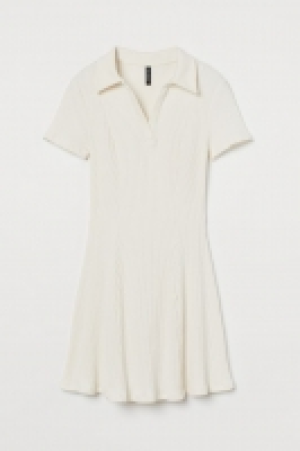 Robe en jersey côtelé 9.99 €