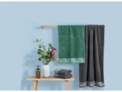 Serviette en éponge