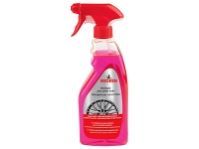 Produit de nettoyage auto