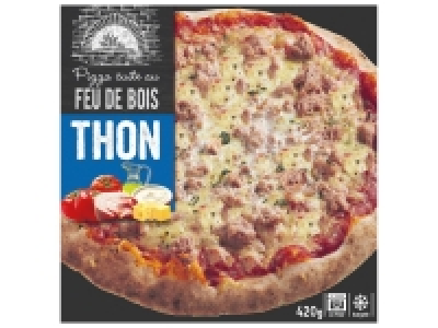 Pizza cuite au feu de bois thon