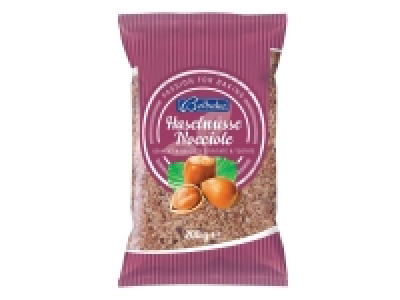 Noisettes hachées et grillées