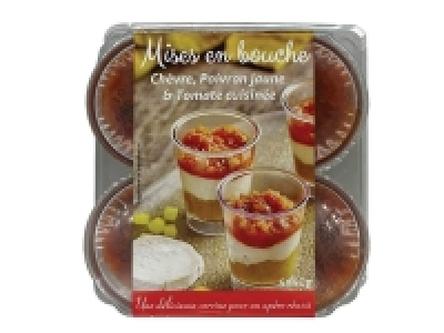 Mise en bouche au chèvre, poivrons jaunes et tomates cuisinées
