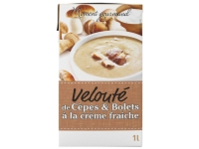 Velouté de cèpes et bolets à la crème fraîche