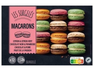 12 macarons