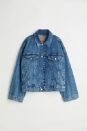 Veste en jean oversize 23.99 €