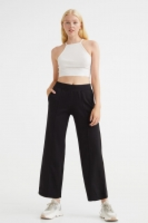 Pantalon jogger droit 11.99 €