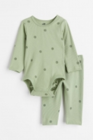 Ensemble en coton côtelé 9.59 €