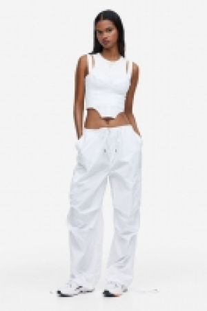 Pantalon parachute en nylon 29.99 €